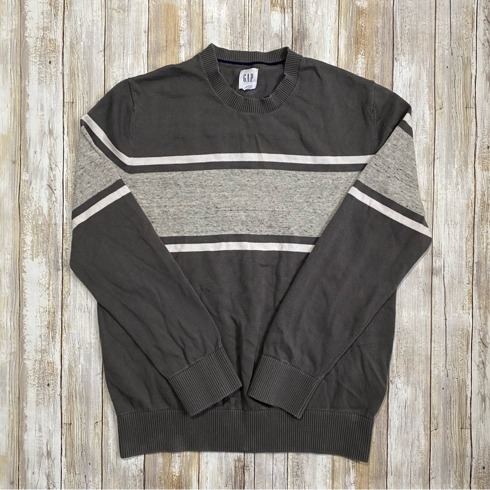 GAP Classic Striped Crewneck Sweater